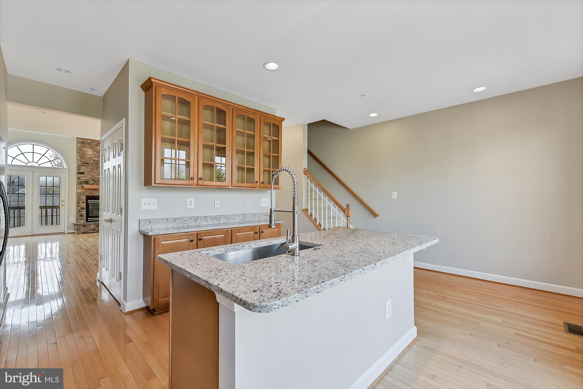 8829 Lew Wallace Road Frederick, MD 21704 - Photo 19 of 55 Updated kitchen with exotic granite