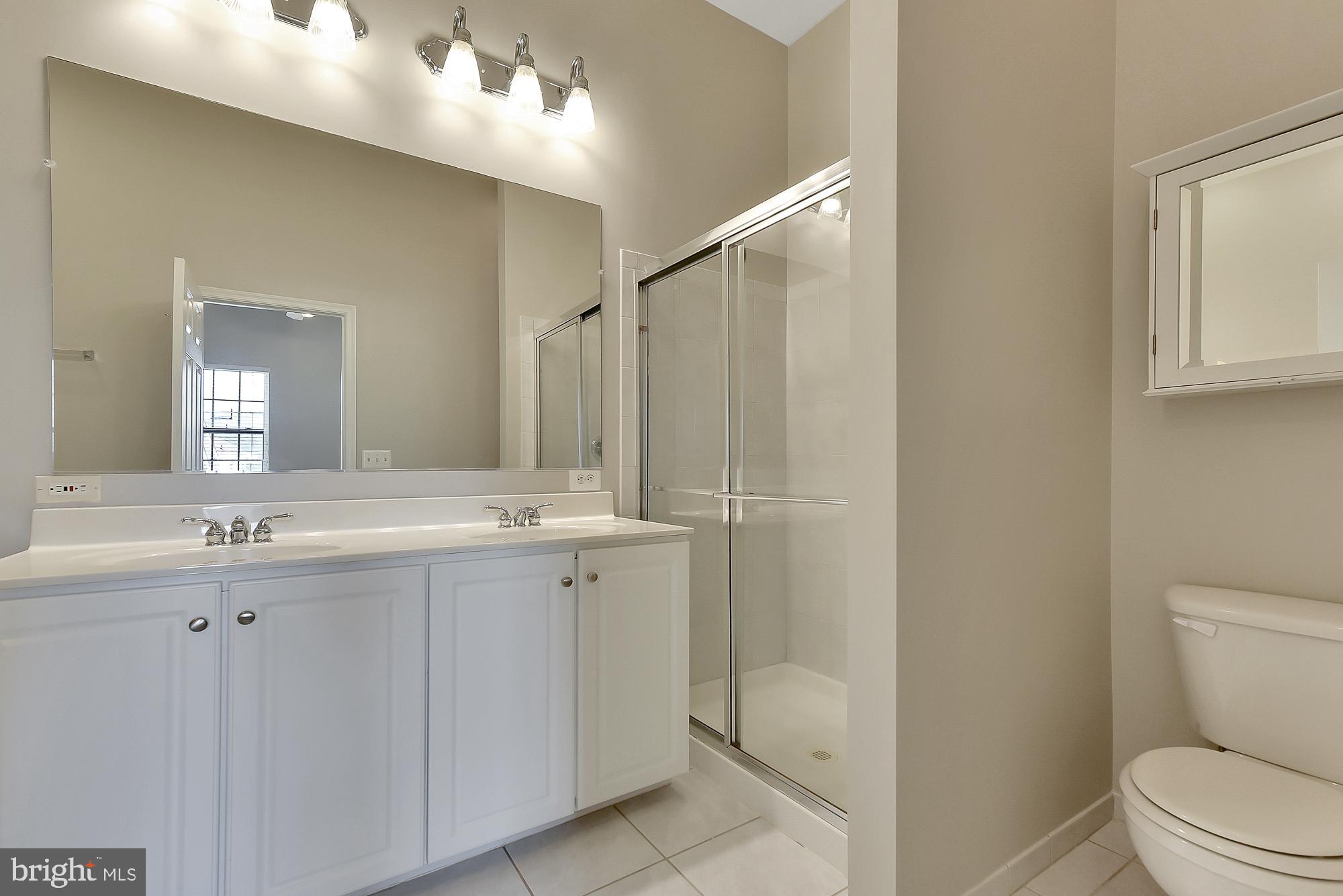 8829 Lew Wallace Road Frederick, MD 21704 - Photo 25 of 55 Owners bath