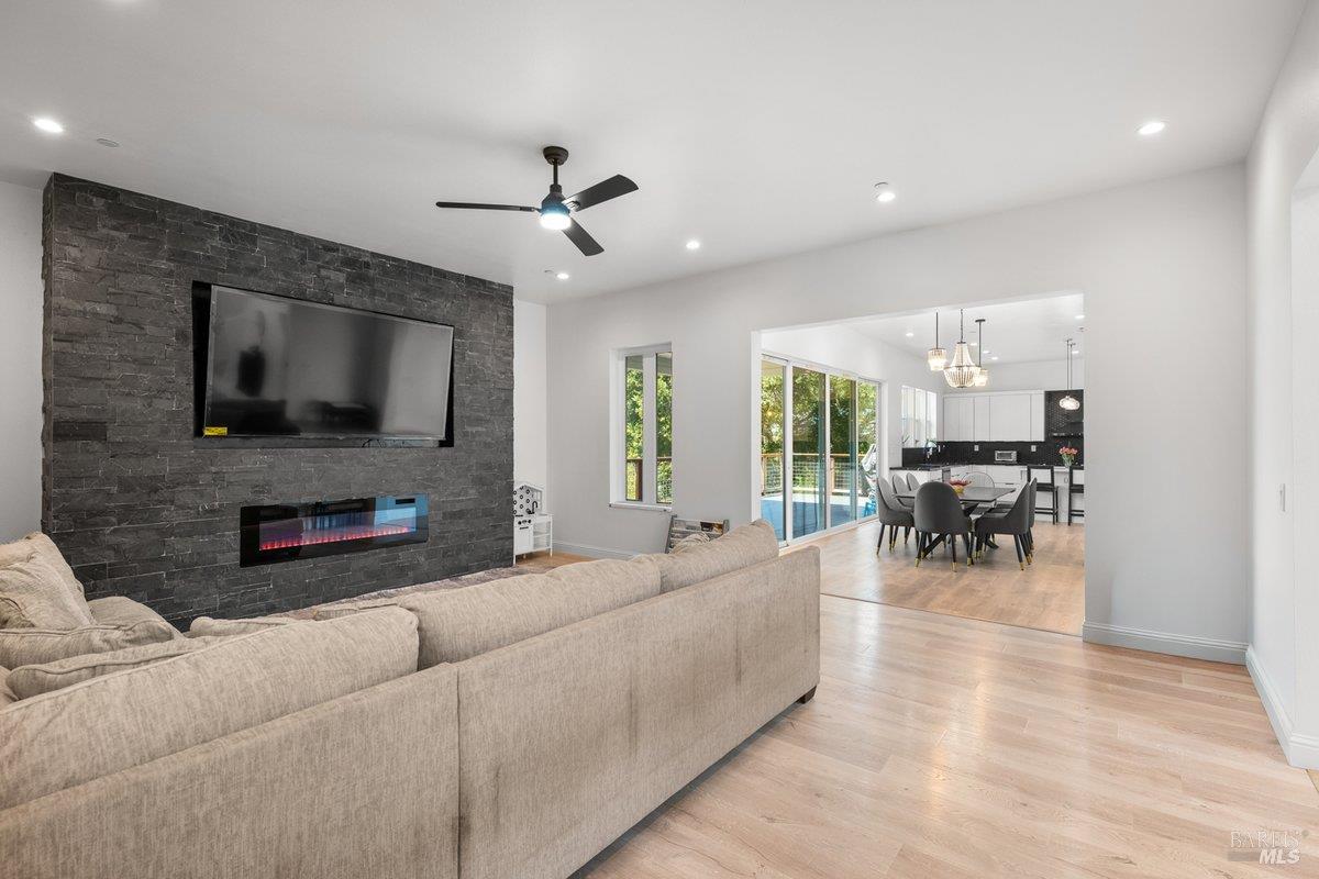 1616 Redwood Hill Road Santa Rosa, CA 95404 - Photo 17 of 62
