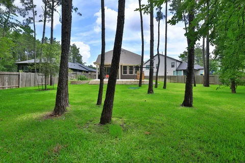 $485,000 | 421 Rise Lane, Montgomery, TX 77316