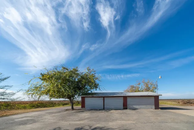 $999,999 | 8139 South Kenneth Avenue, Fowler, CA 93625