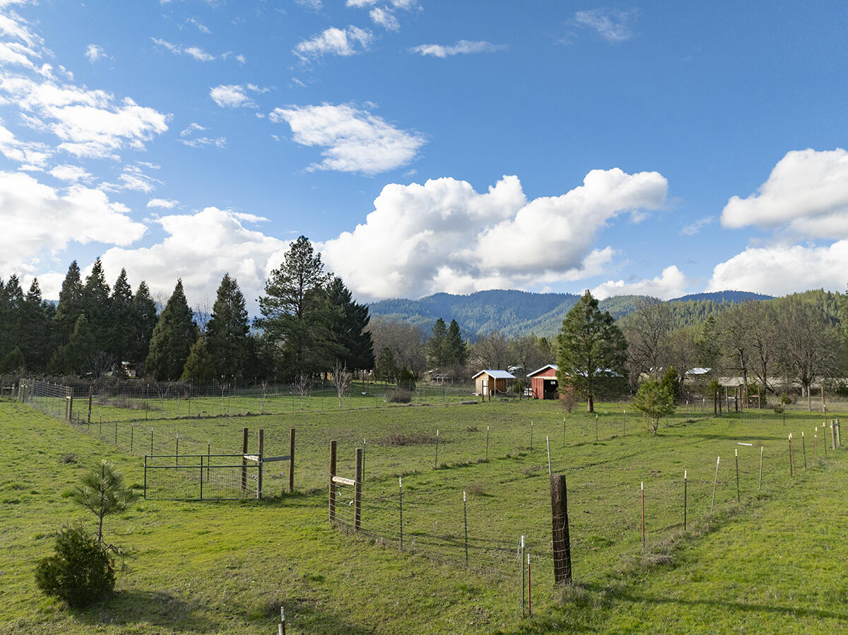 1392 Cedar Flat Road Williams, OR 97544 - Photo 44 of 56 43
