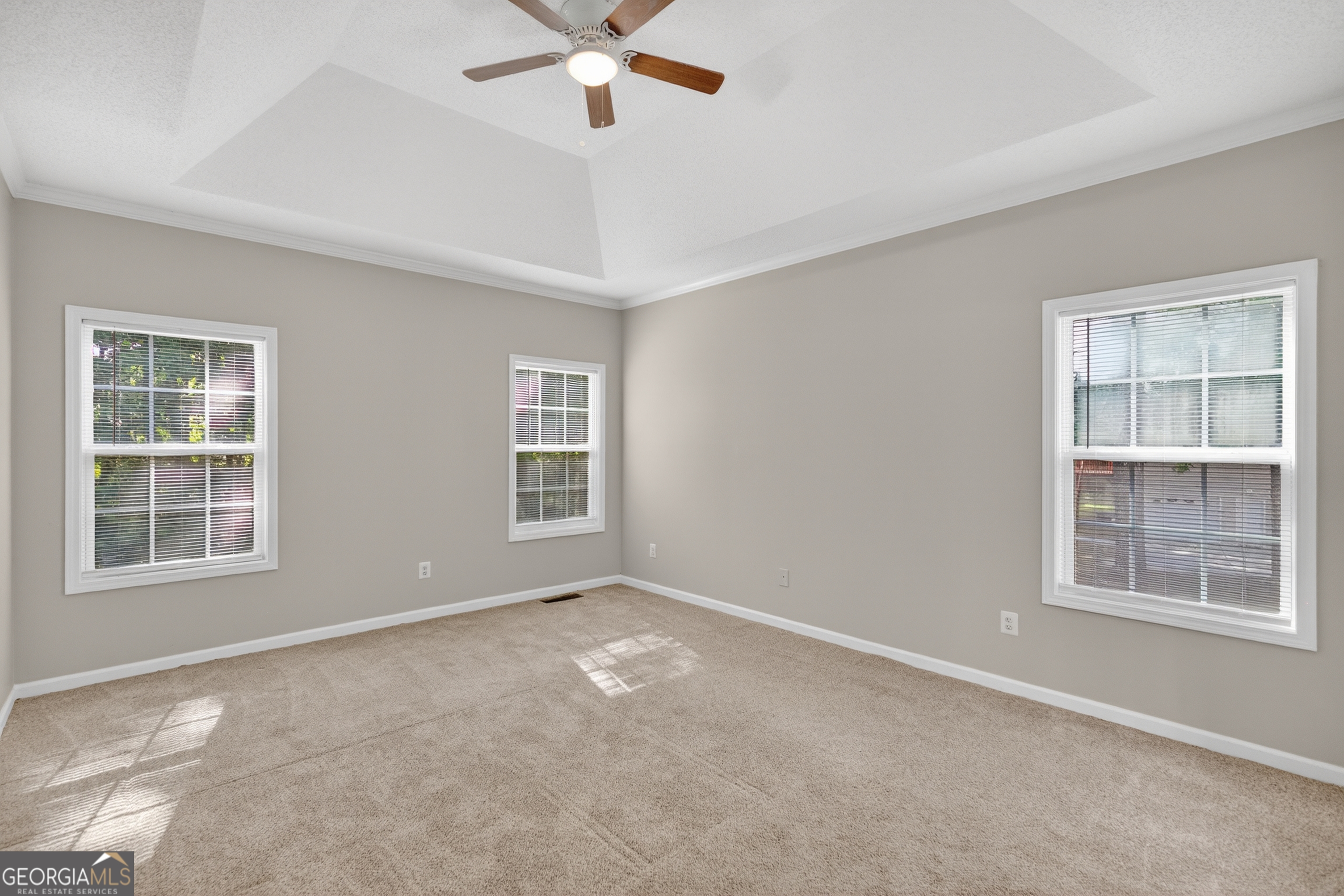 178 Rachel Boulevard Temple, GA 30179 - Photo 12 of 30 an empty room with a window