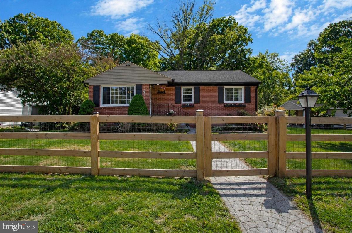 24 Robshire Manor Road Huntingtown, MD 20639 - Photo 4 of 55
