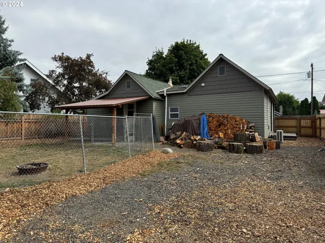 $255,000 | 304 North River Street, Enterprise, OR 97828