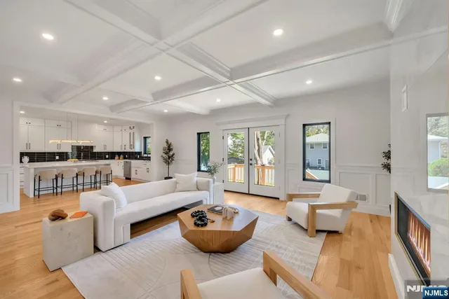 $1,488,000 | 412 Tappan Road, Northvale, NJ 07647