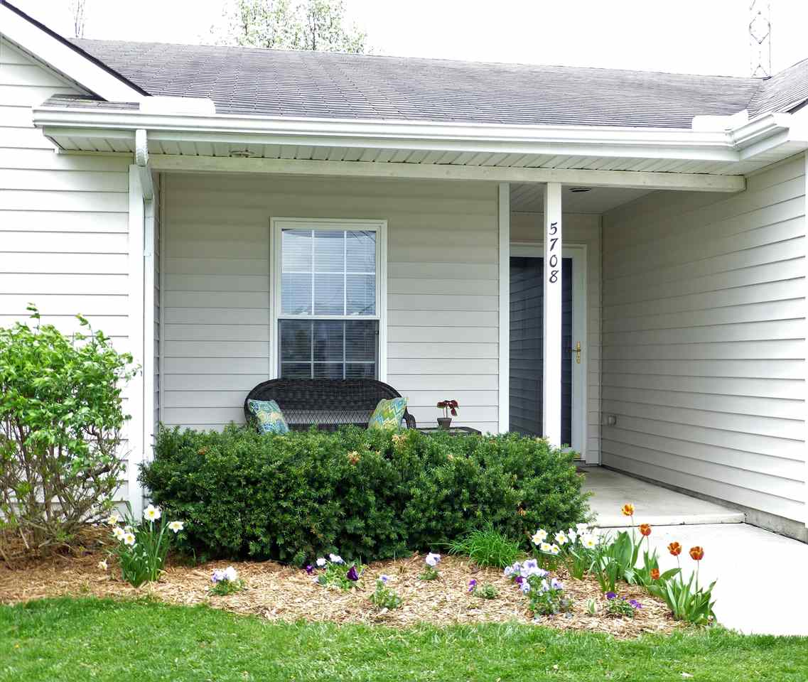 5708 Rio Canyon Run Fort Wayne, IN 46825 - Photo 3 of 28 Gallery Image 3