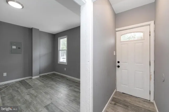 $2,095 | 133 East Federal Street, Burlington, NJ 08016