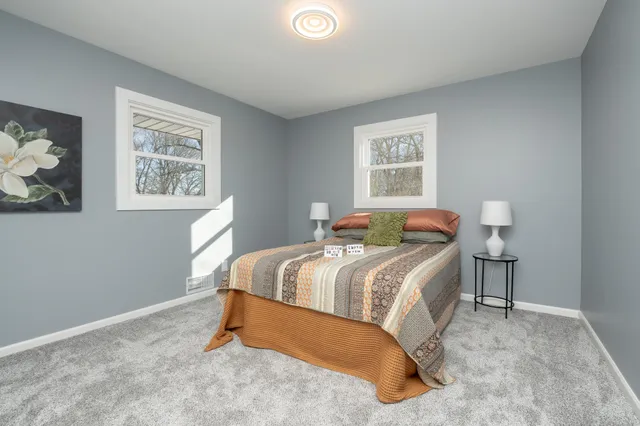 $595,000 | 300 Viking Drive, Mankato, MN 56001