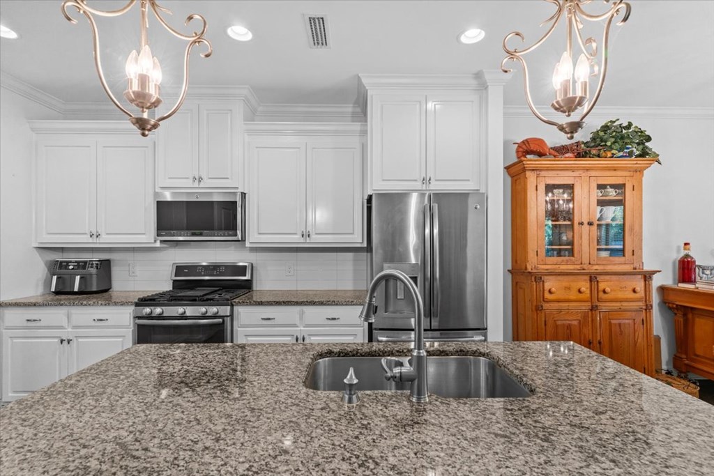 327 Cotton Ridge Lane Dothan, AL 36301 - Photo 15 of 44 Gallery Image 15
