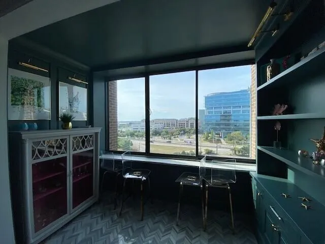 $3,500 | 14 Lockwood Drive, Unit 6I, Charleston, SC 29401