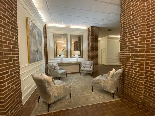 $3,500 | 14 Lockwood Drive, Unit 6I, Charleston, SC 29401