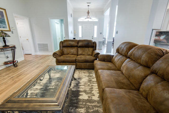 10584 South Side Loop Fairhope, AL 36532 - Photo 10 of 22 Living Room