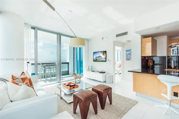 $15,000 | 6899 Collins Avenue, Unit 1605, Miami Beach, FL 33141