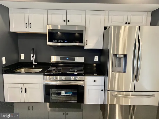 $2,000 | 3408 25th Street South, Unit 13, Arlington, VA 22206