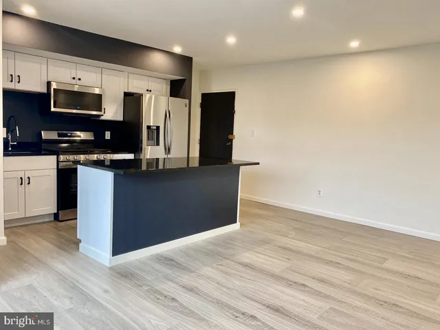 $2,000 | 3408 25th Street South, Unit 13, Arlington, VA 22206