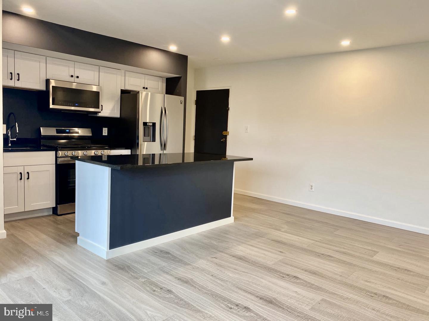 3408 25th Street South, Unit 13 Arlington, VA 22206 - Photo 4 of 10