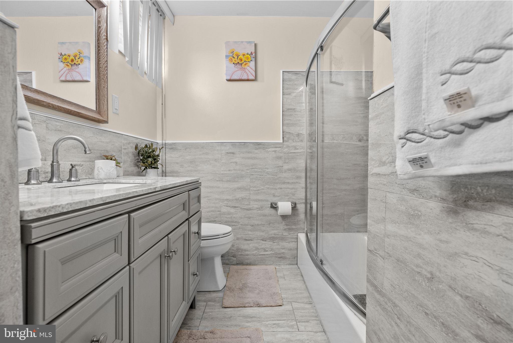 497 Pinewood Road Philadelphia, PA 19116 - Photo 22 of 33 Gallery Image 22