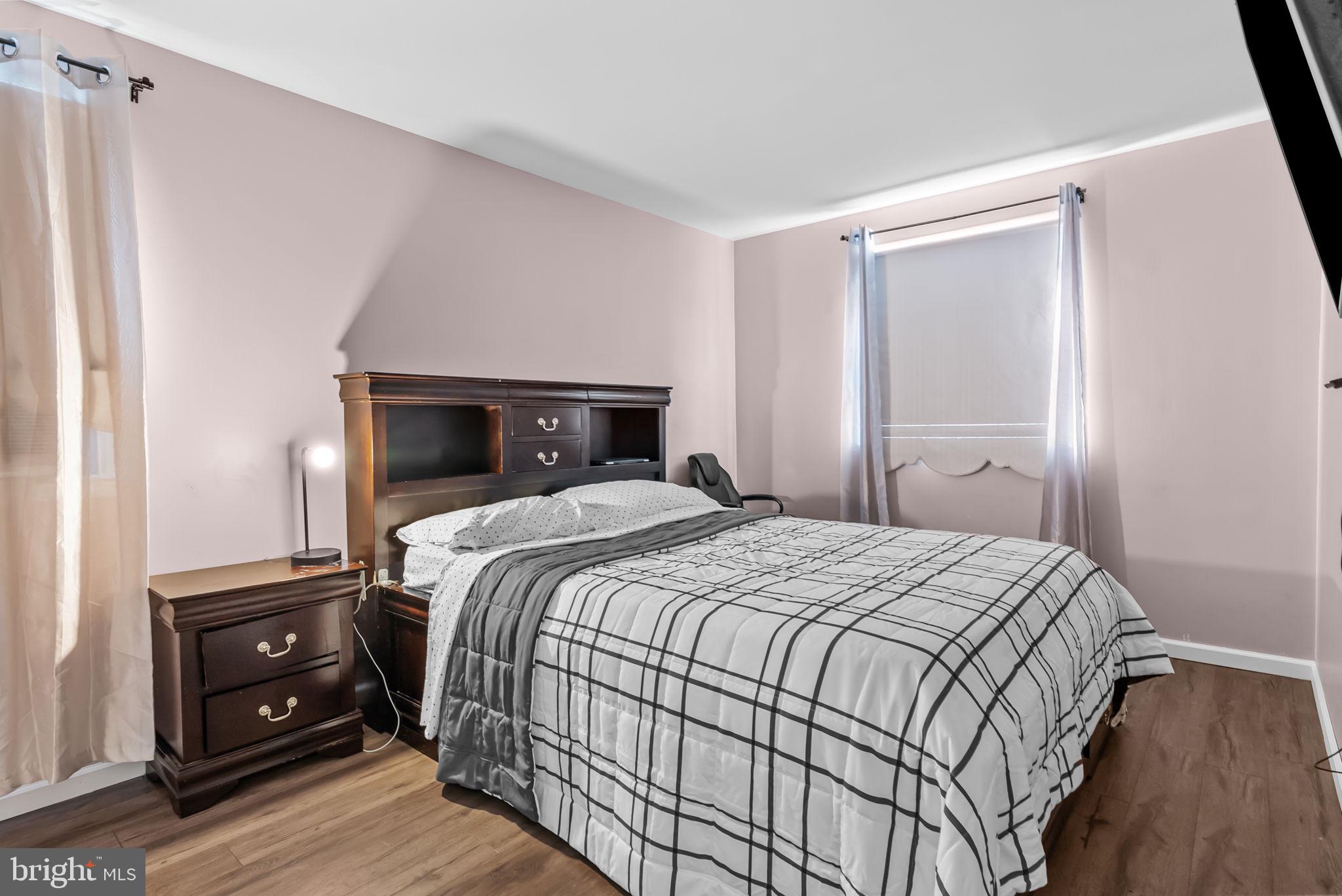 497 Pinewood Road Philadelphia, PA 19116 - Photo 27 of 33 Gallery Image 27