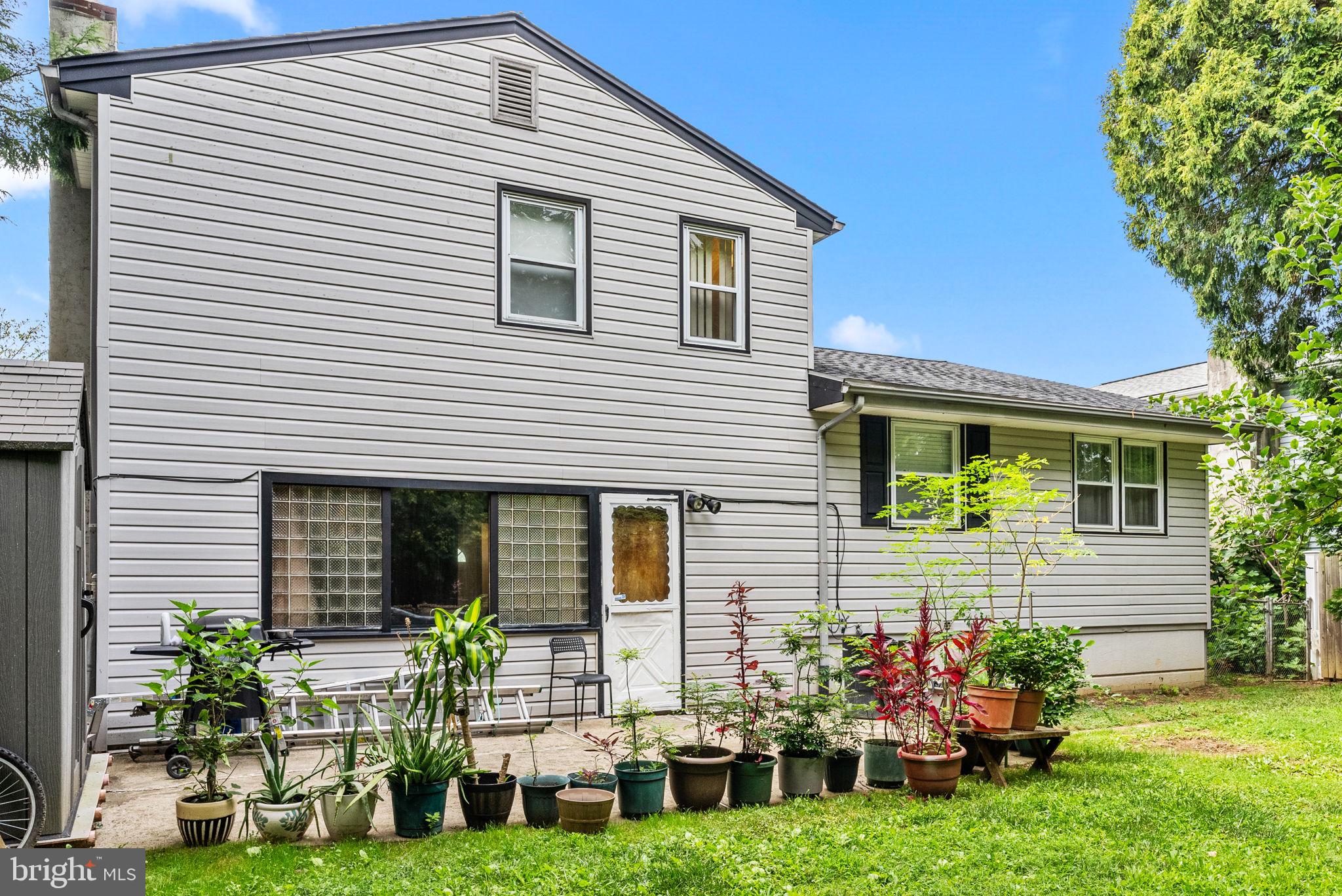 497 Pinewood Road Philadelphia, PA 19116 - Photo 32 of 33 Gallery Image 32