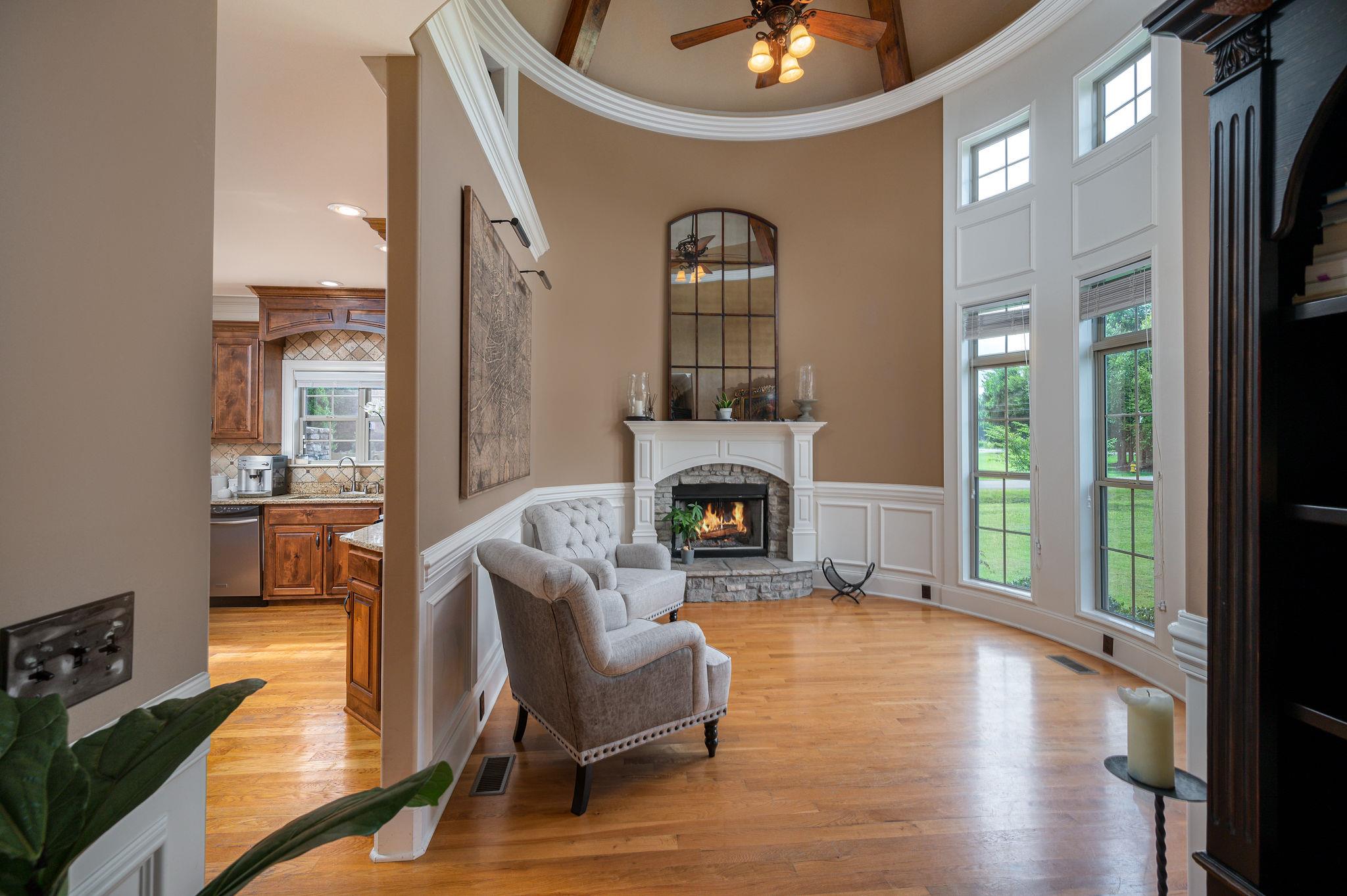 105 Rockingham Drive Murfreesboro, TN 37129 - Photo 5 of 30 a living room with furniture and a fireplace