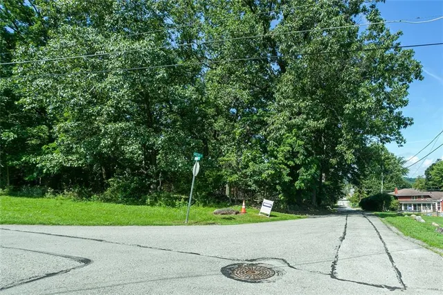 $30,000 | 0 Walnut Street, Connellsville, PA 15425