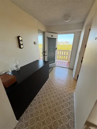 $174,900 | 200 Southeast 5th Avenue, Unit 606, Dania Beach, FL 33004