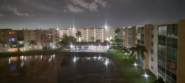 $174,900 | 200 Southeast 5th Avenue, Unit 606, Dania Beach, FL 33004