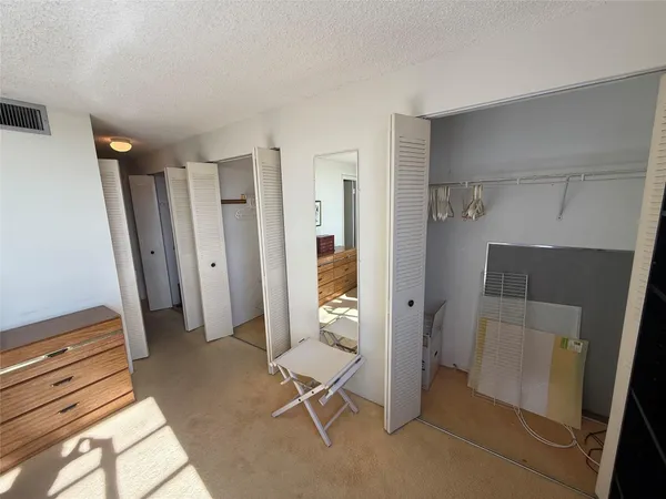 $174,900 | 200 Southeast 5th Avenue, Unit 606, Dania Beach, FL 33004