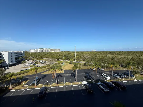 $174,900 | 200 Southeast 5th Avenue, Unit 606, Dania Beach, FL 33004