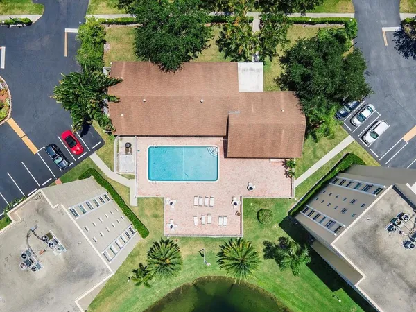 $174,900 | 200 Southeast 5th Avenue, Unit 606, Dania Beach, FL 33004