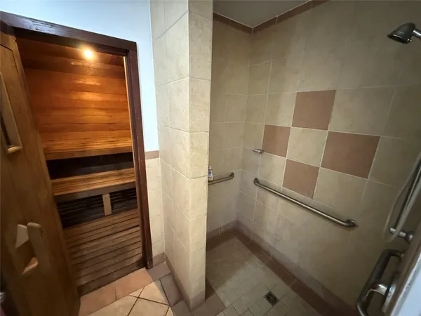 $174,900 | 200 Southeast 5th Avenue, Unit 606, Dania Beach, FL 33004