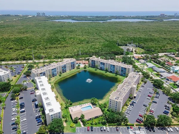 $174,900 | 200 Southeast 5th Avenue, Unit 606, Dania Beach, FL 33004