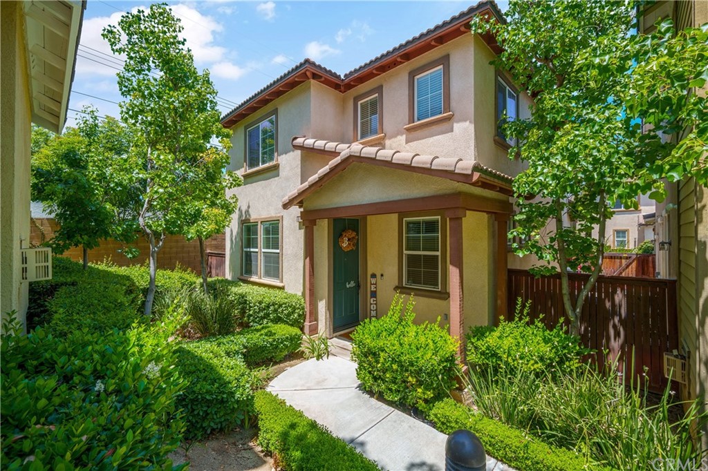8794 Gael Lane Riverside, CA 92503 - Photo 1 of 1 front view of a house with a yard