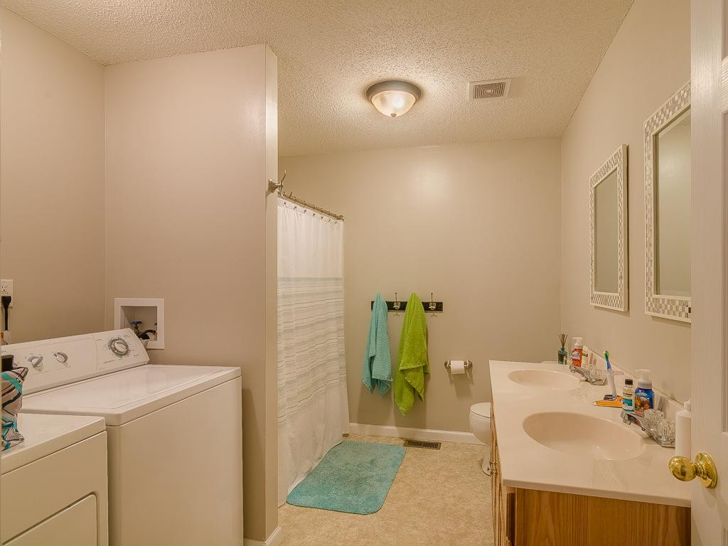 250 Ebenezer Loop Chuckey, TN 37641 - Photo 14 of 33 Photo 14