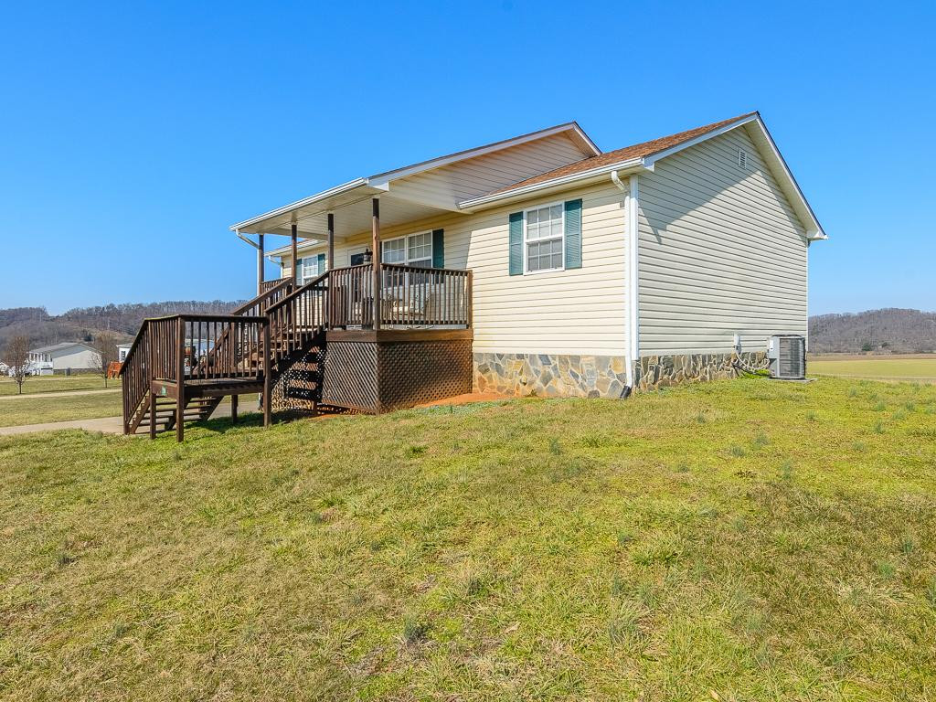 250 Ebenezer Loop Chuckey, TN 37641 - Photo 21 of 33 Photo 21