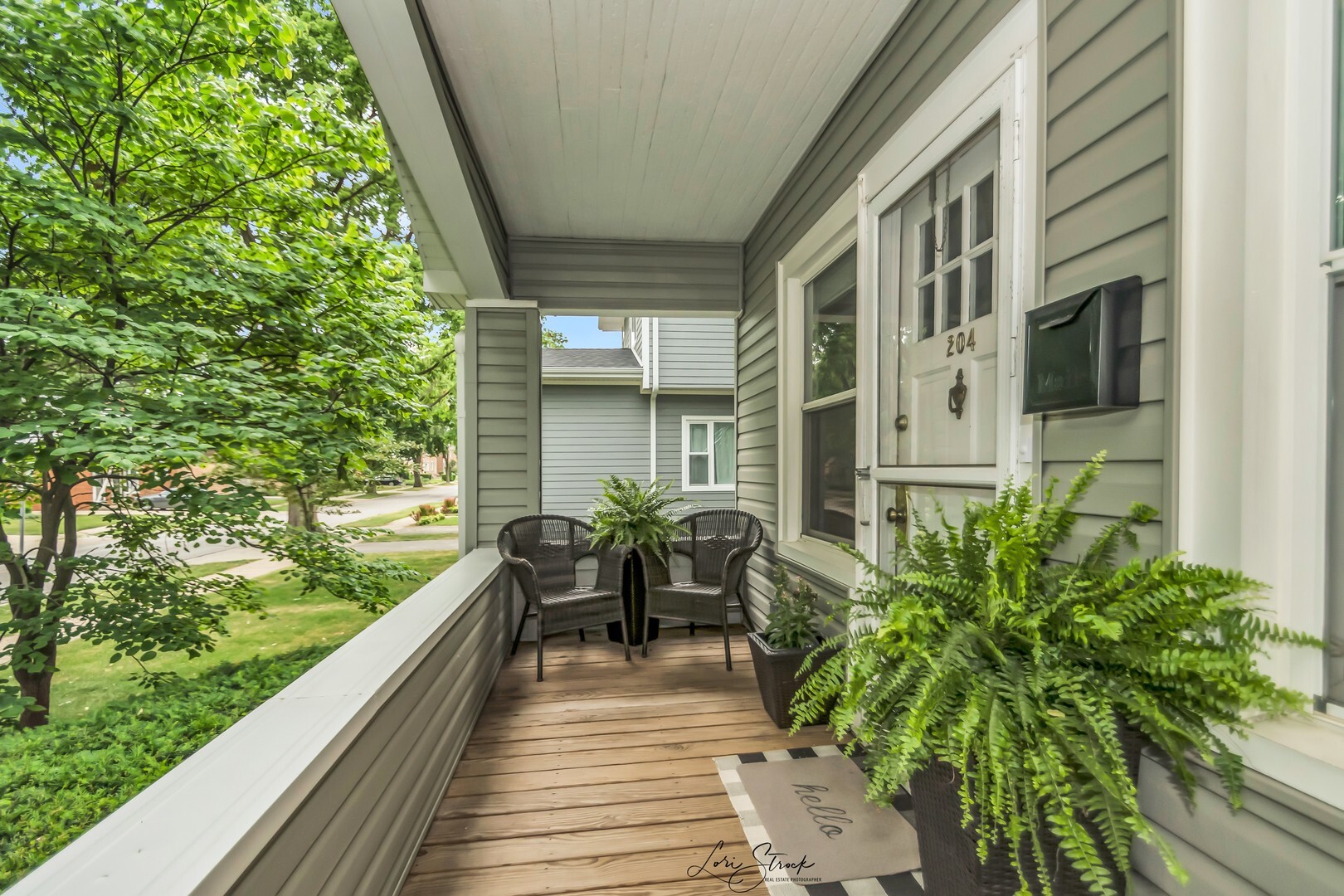 204 East Burlington Street Riverside, IL 60546 - Photo 2 of 13