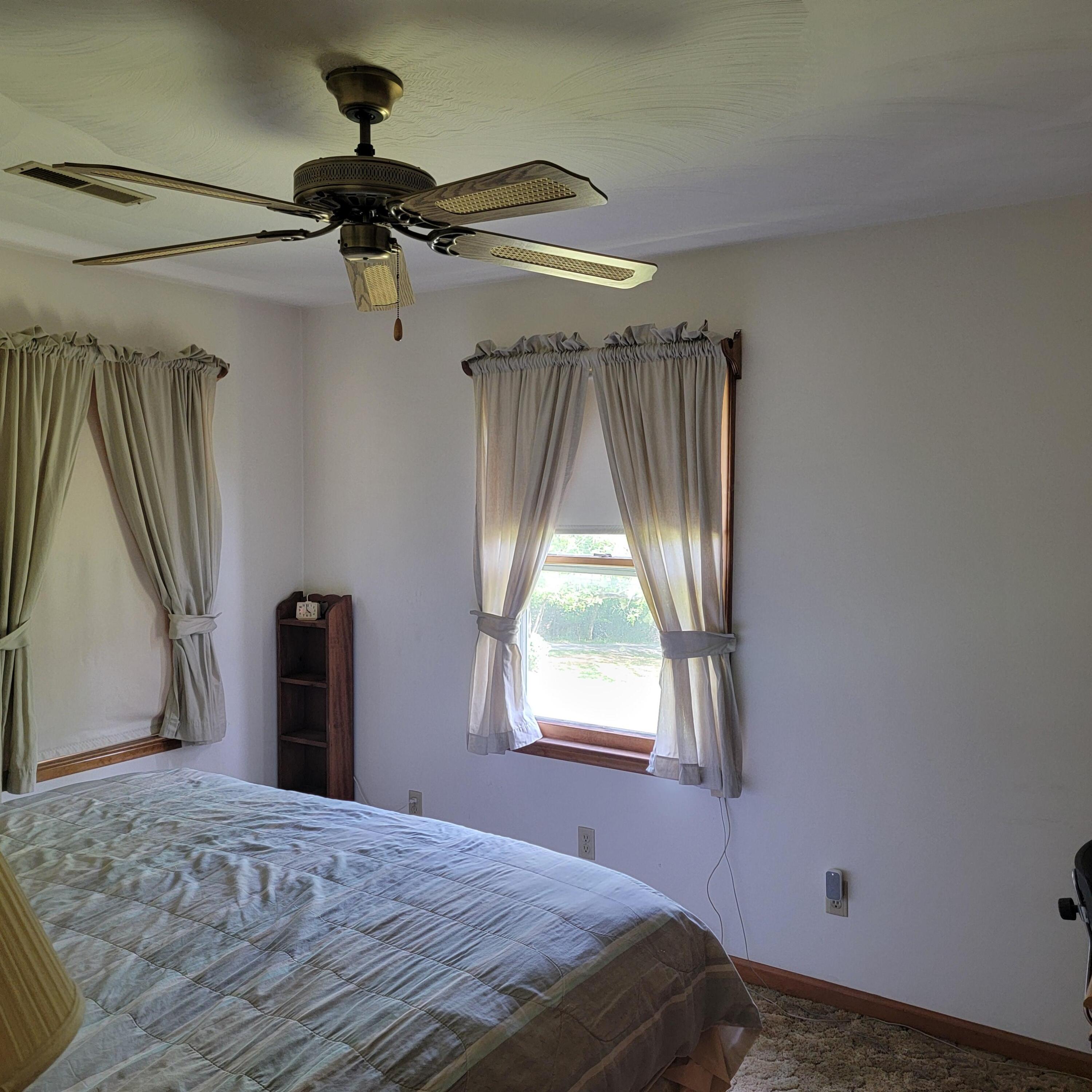 1106 Hogan Road Blue Ridge, VA 24064 - Photo 11 of 29 1000007821