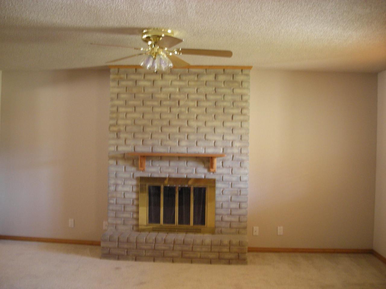 3426 East Hatcher Road Phoenix, AZ 85028 - Photo 3 of 8 Fireplace