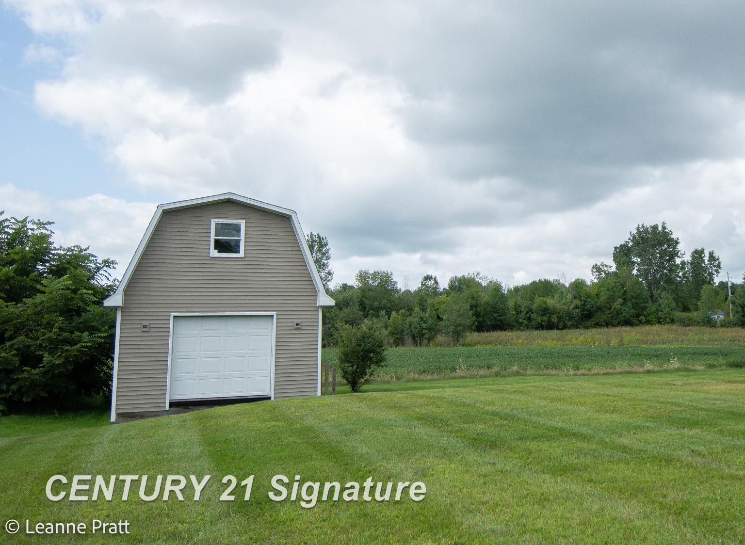1435 Morrish Road Flint, MI 48532 - Photo 28 of 29