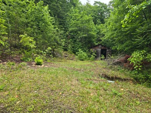 $69,000 | 36 US Highway 119, Hulen, KY 40845