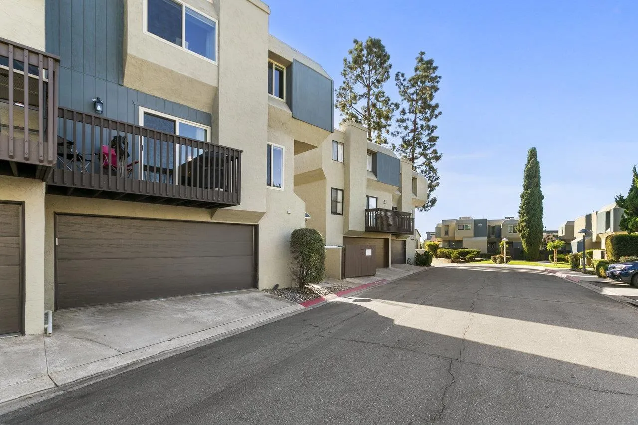 6381 Rancho Mission Road, Unit 6 San Diego, CA 92108 - Photo 23 of 30 a view of a street with buildings