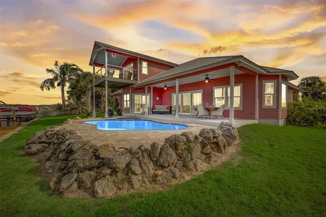 $2,249,000 | 300 Quay Assisi Court, New Smyrna Beach, FL 32169