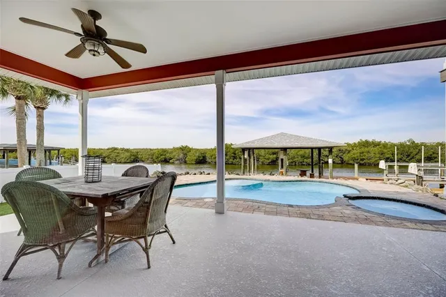 $2,249,000 | 300 Quay Assisi Court, New Smyrna Beach, FL 32169