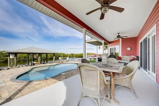 $2,249,000 | 300 Quay Assisi Court, New Smyrna Beach, FL 32169