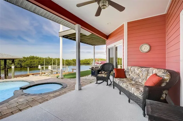 $2,249,000 | 300 Quay Assisi Court, New Smyrna Beach, FL 32169