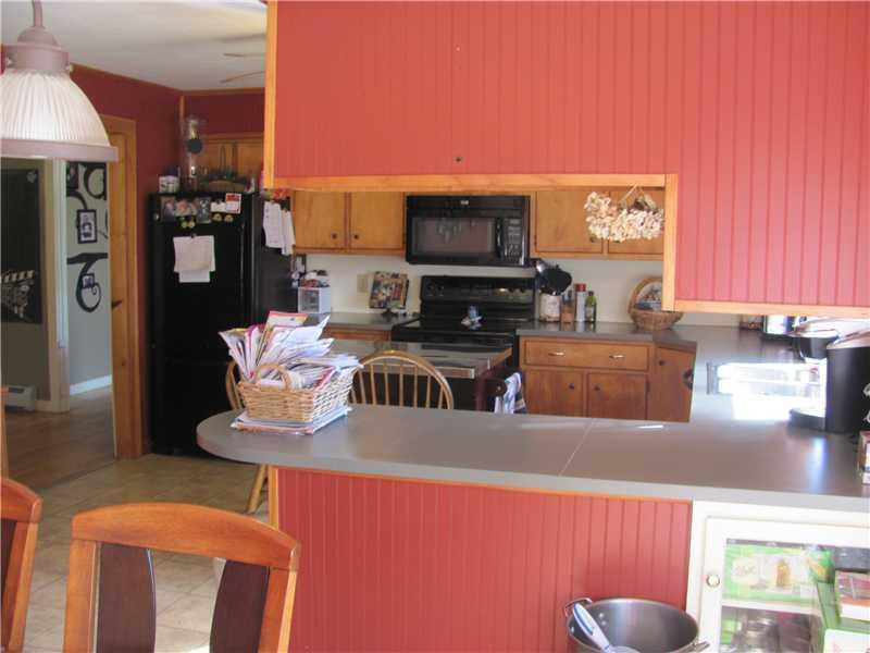 67 Garland Road Corinth, ME 04427 - Photo 9 of 20 Kitchen.