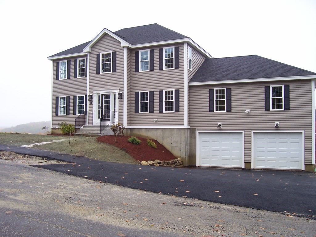 14 Woodside Avenue Rutland, MA 01543 - Photo 1 of 10 Gallery Image 1