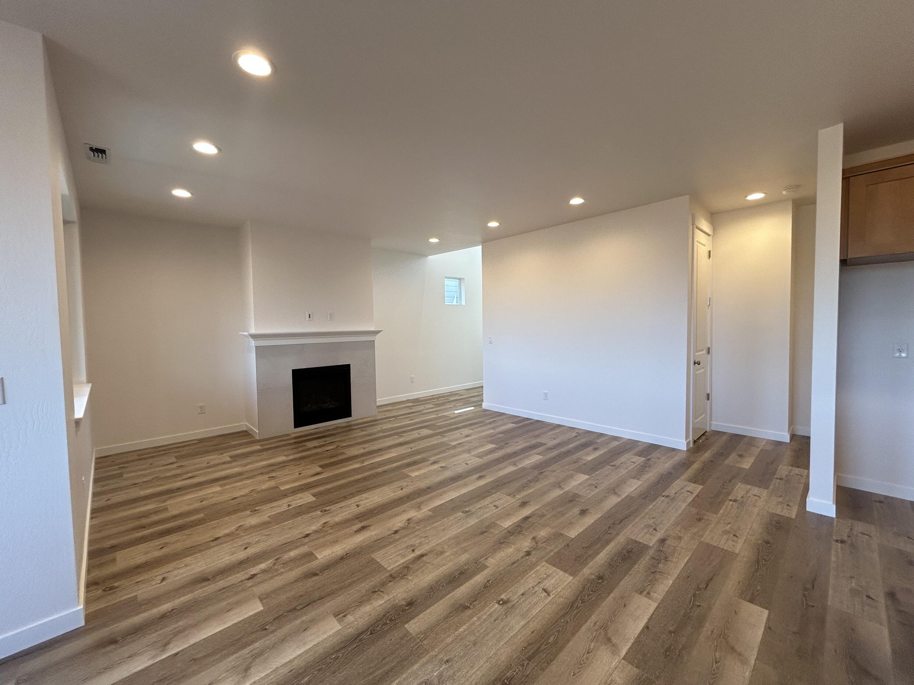 121 Valemont Drive, Unit 34 Eagle Point, OR 97524 - Photo 12 of 24