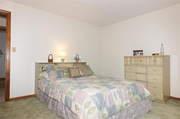 33 Jordan Road Franklin, MA 02038 - Photo 16 of 27 Gallery Image 16